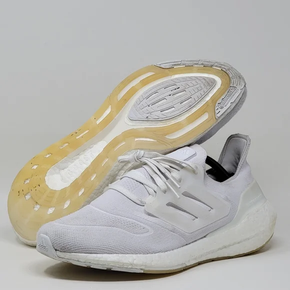 adidas | Shoes | Adidas Ultraboost 22 Running Shoes Triple White Gx5459 Mens  Size 1 Preowned | Poshmark